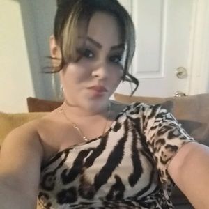 Meet your Posher, Cristal